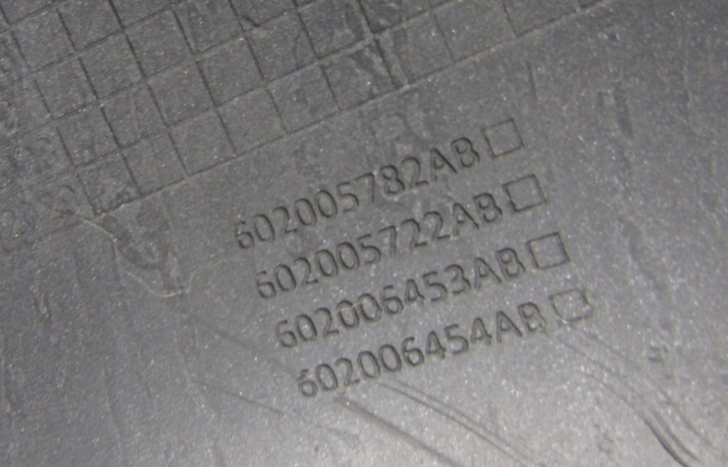 Zadnji branik Chery Jaecoo J7 23-