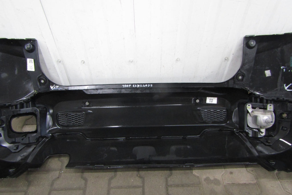 Zadnji branik Jeep Renegade 14-18 RHD