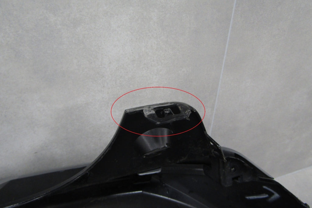 Zadnji branik PEUGEOT E-3008 24-