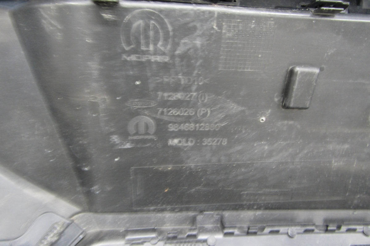 Zadnji branik PEUGEOT E-3008 24-