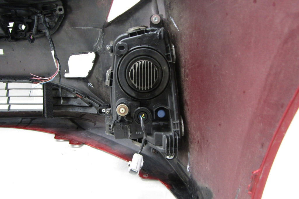 Prednji branik Toyota Prius 4 IV 15-18