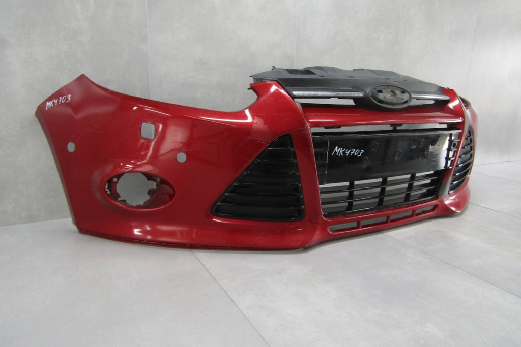 Prednji branik Ford Focus MK3 III 3 10-14