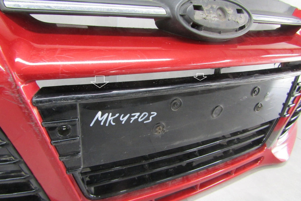 Prednji branik Ford Focus MK3 III 3 10-14