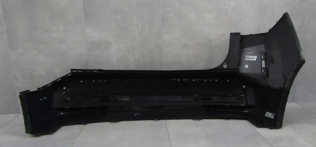 Zadnji branik SKODA Elroq 25-