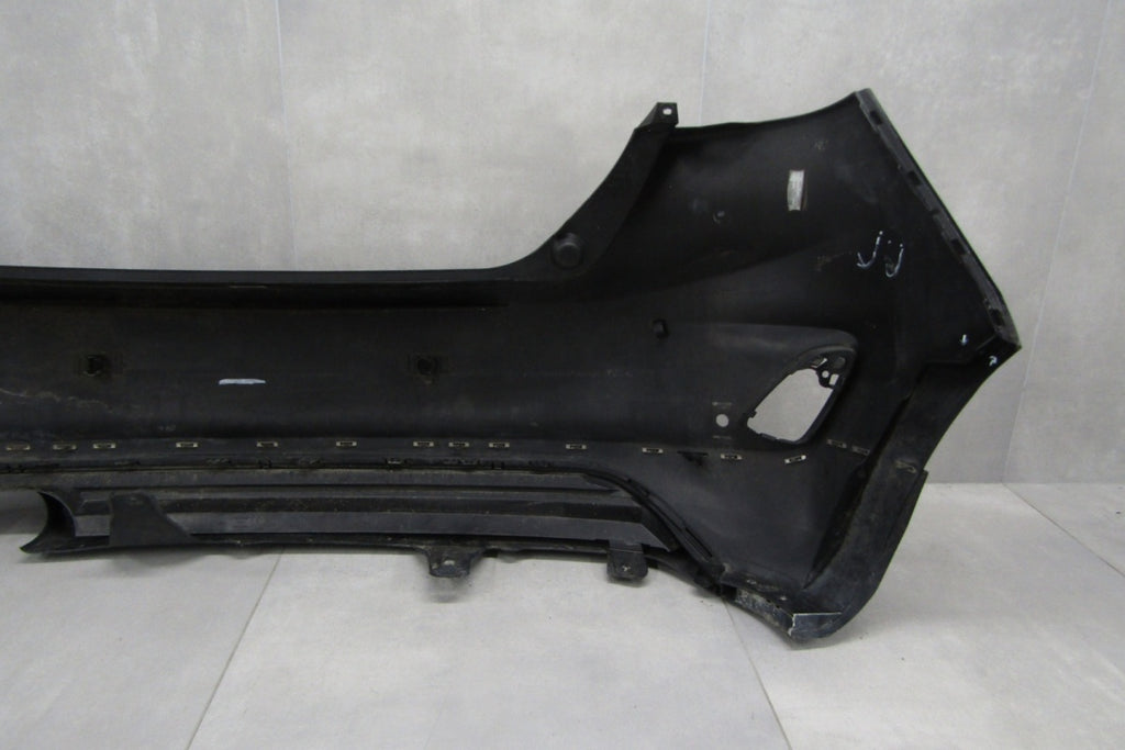 Zadnji branik Ford Fiesta MK8 VIII ST-Line 17-