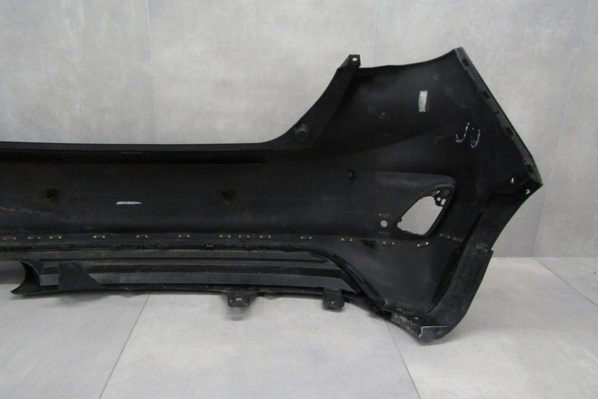 Zadnji branik Ford Fiesta MK8 VIII ST-Line 17-