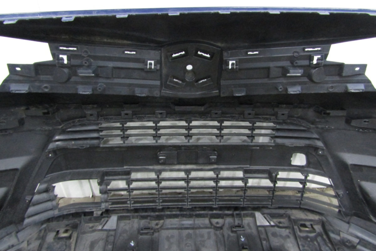 Prednji branik Toyota Proace I 16-22 / + osłona