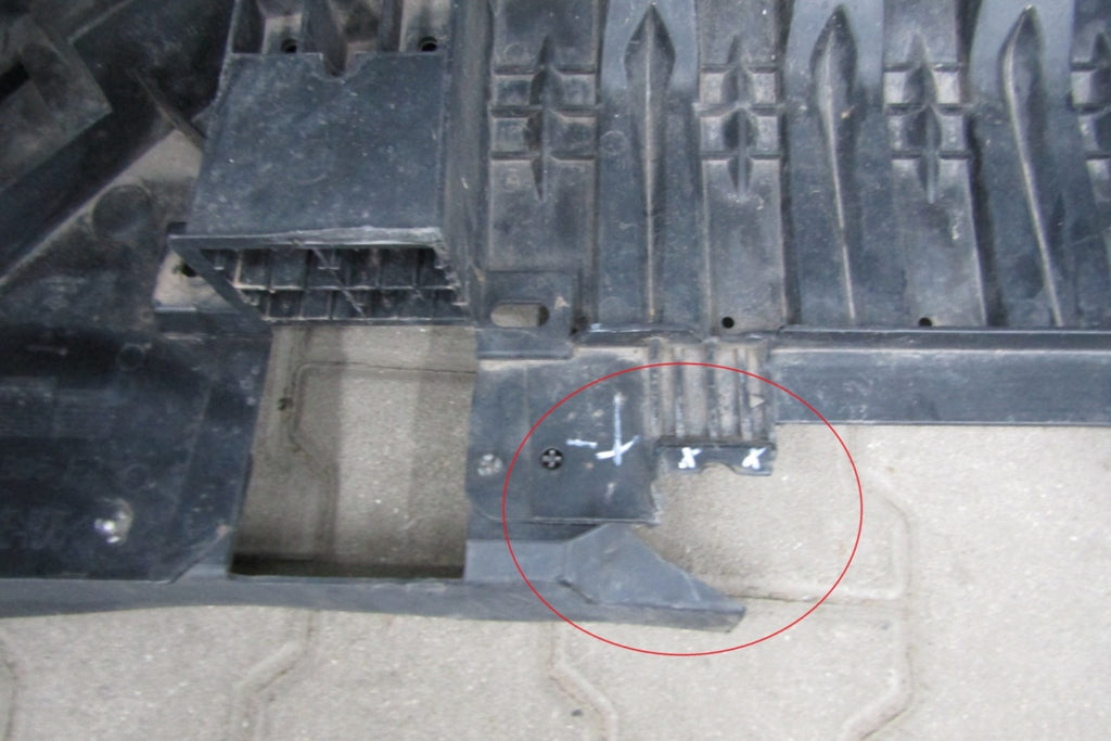 Prednji branik Renault Megane 3 III Lift 12-14