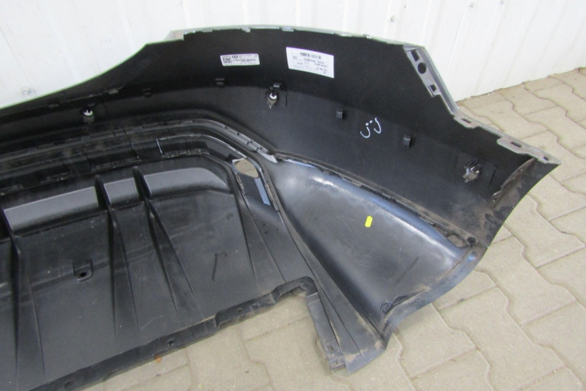 Zadnji branik Audi RS GT E-TRON 4J3 21-