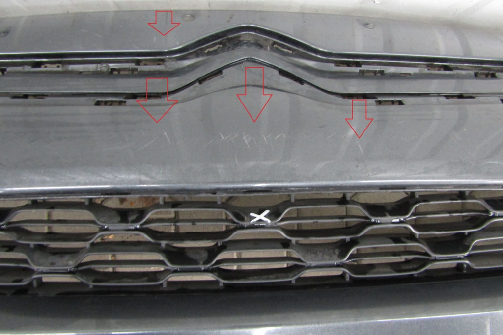 Prednji branik Citroen C3 Picasso lift 13-17