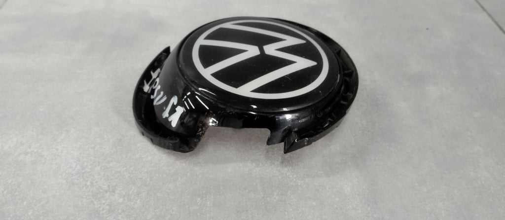 Maska (grill) znak amblem logo prednja VW ID7 ID.7 / 14A853600