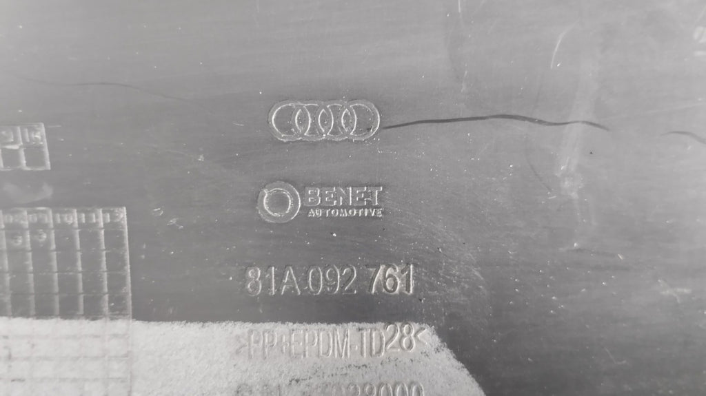 Zaštita zaślepka haka tylnego zderzaka AUDI Q2 16-20 81A092761